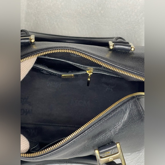 MCM  Boston/ doctor bag - Picture 6 of 13